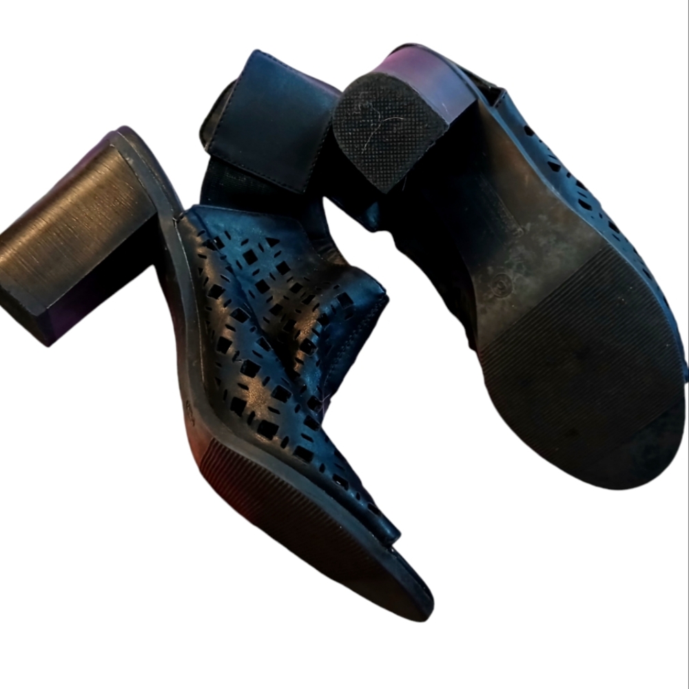 CHRISTIAN Sirano shoes